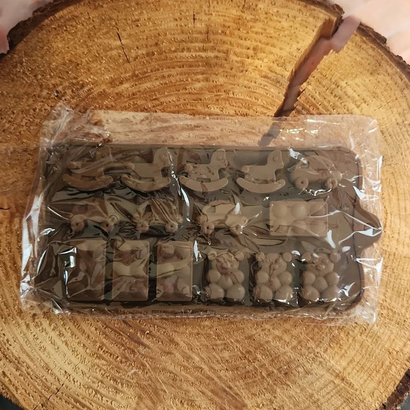 Chocolate molds NWT - Picture 4 of 5